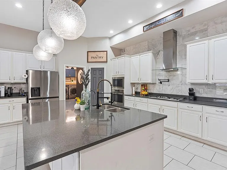 6504 Maiden Sea Dr — Photo 7