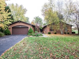 574 Mitchell Rd, Wilmington, OH 45177