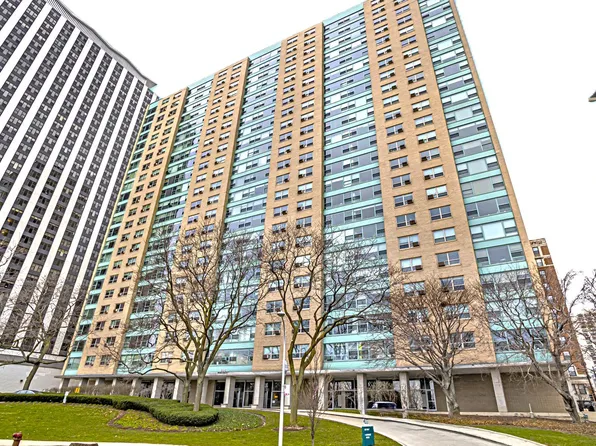 3180 N Lake Shore Dr APT 5E, Chicago, IL 60657