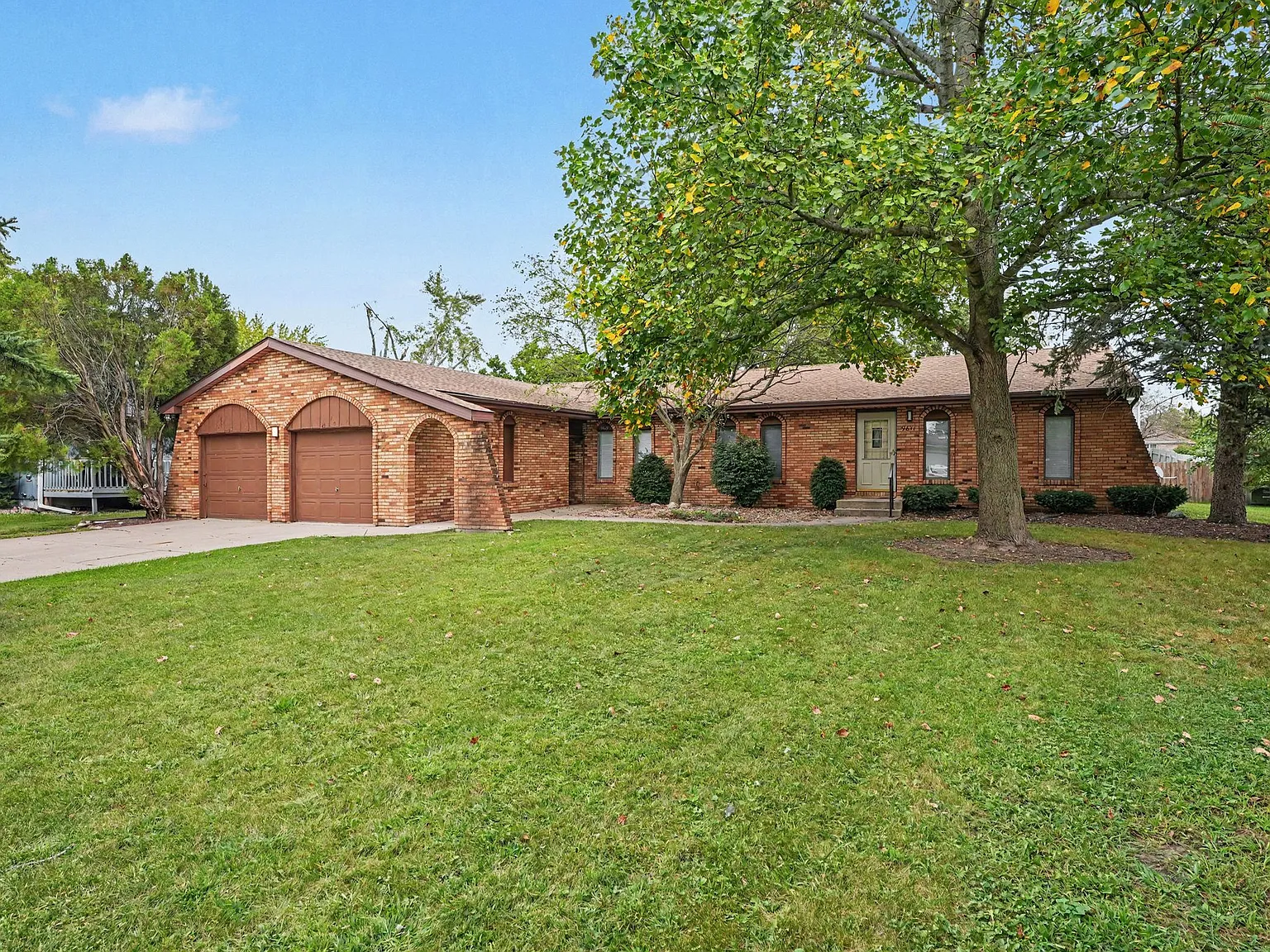 2 bed, $1,700 — Photo 1