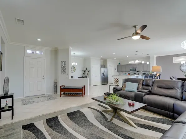 16431 W Boulder Vista Dr #Id1385843p, Surprise, AZ 85374