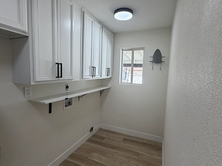 3420 W Warm Springs Rd — Photo 19