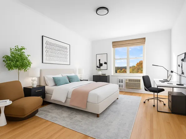 2390 Palisade Avenue image 12 of 18