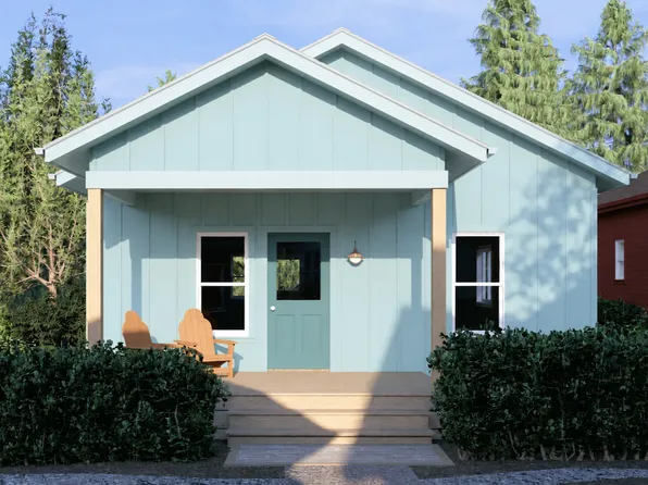 30 Potters Ct, Pacific Beach, WA 98571
