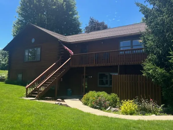 N8225 County Road G, Lake Mills, WI 53551