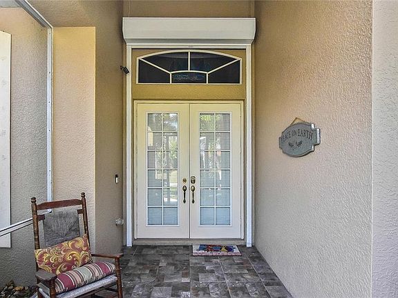 4th image of 1200 SW 31st Ter