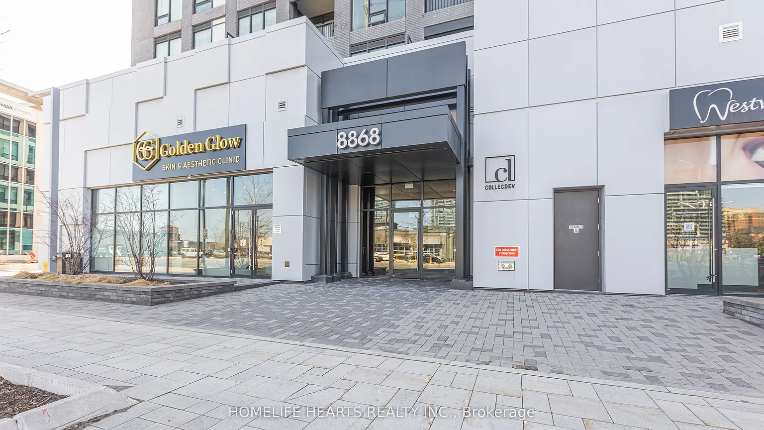 8868 Yonge St #818 photo 1