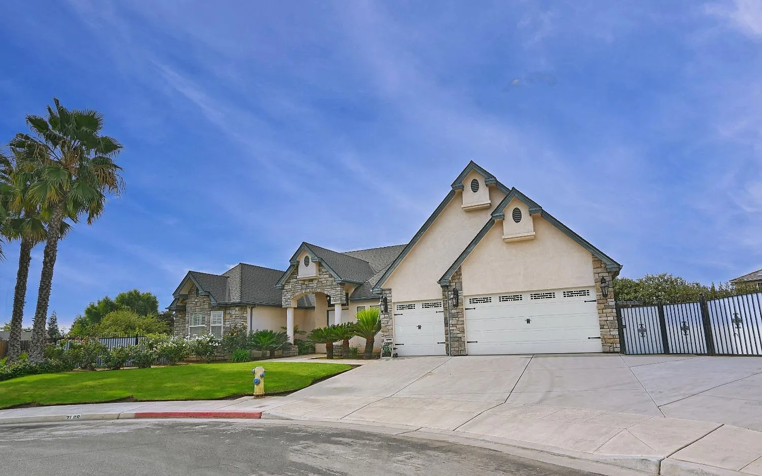 3168 Burl Ave photo 1