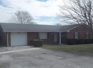 1109 Shadelawn Dr, Mount Sterling, KY 40353