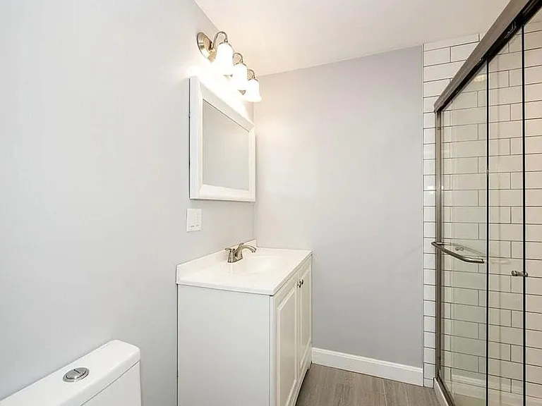 949 Broadway #1 — Photo 4