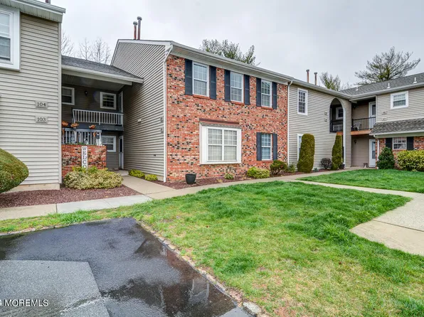 102 Neilly Court #102, Old Bridge, NJ 08857