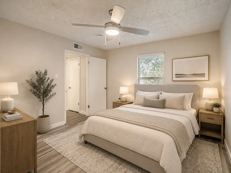 Building Photo 5