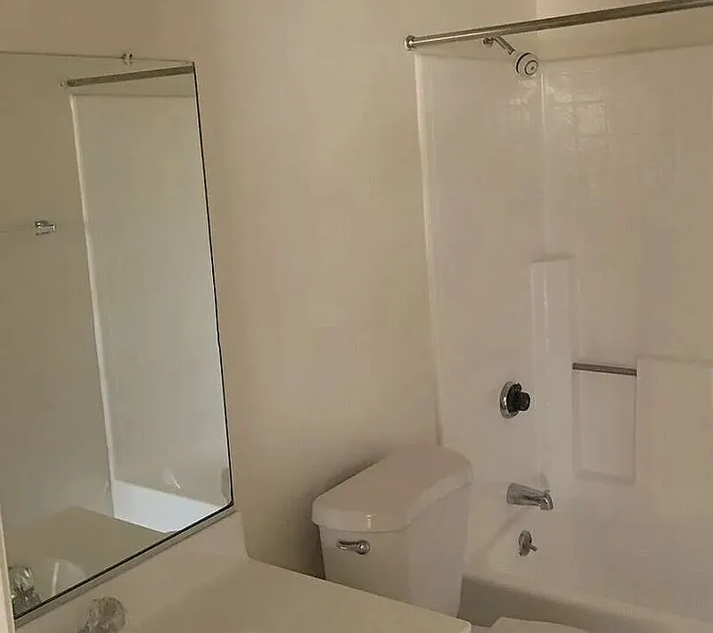 2 bed, 2.0 bath, 1100 sqft, $2,200 — Photo 4