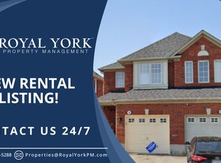 102 Dwyer Dr #2, Brampton, ON L6S0A8