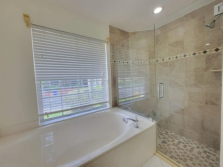 3041 Casa Rio Ct — Photo 14