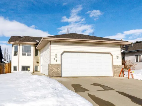 12 Dentoom Close, Red Deer, AB T4R 3H6