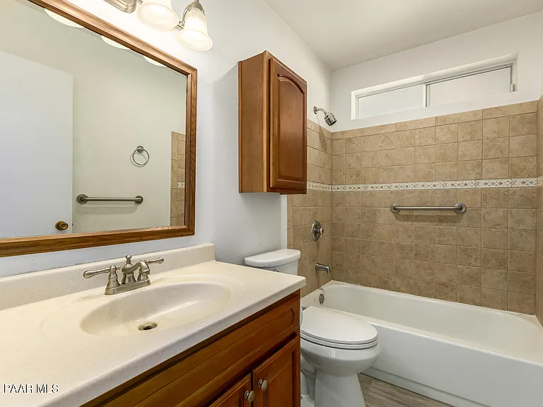 11014 W Cheryl Dr — Photo 18