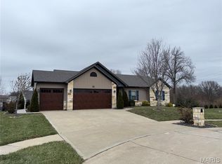 23 Eagle Ct, Wentzville, MO 63385