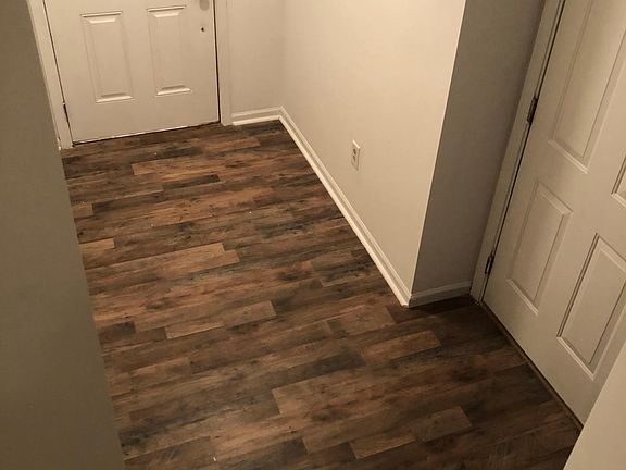 5th image of 103 Aero St