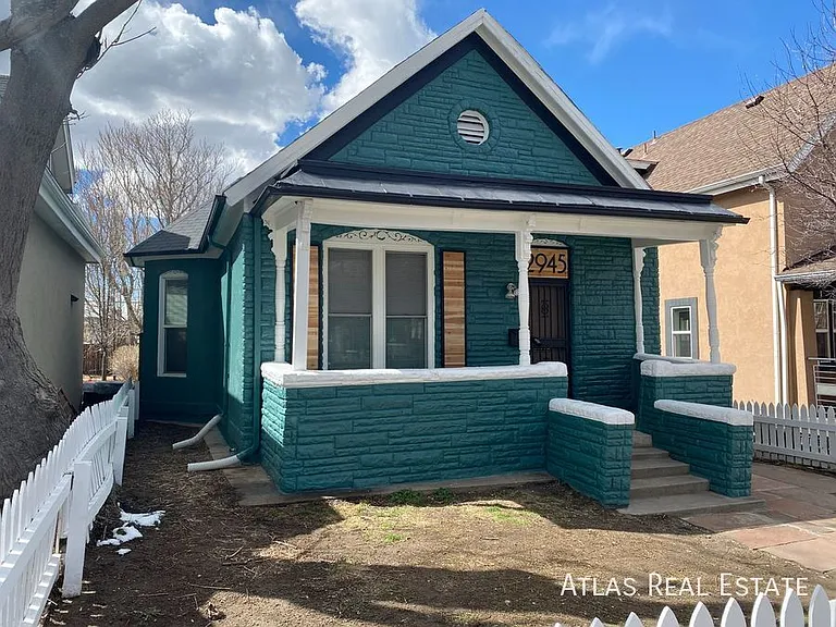 2945 N Marion St — Photo 2