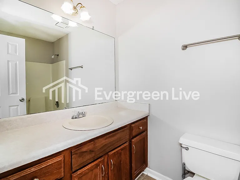 217 Robin Hood Dr — Photo 14