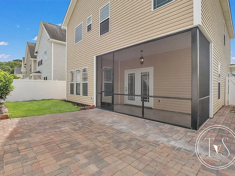 175 Summer Hill Ct — Photo 30