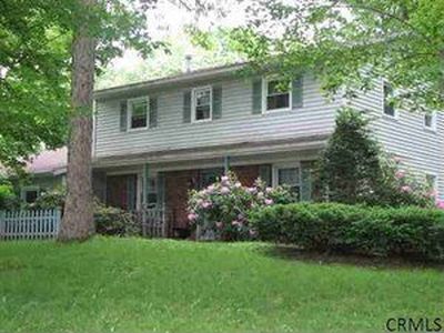 20 Pinehurst Dr, Clifton Park, NY, 12065