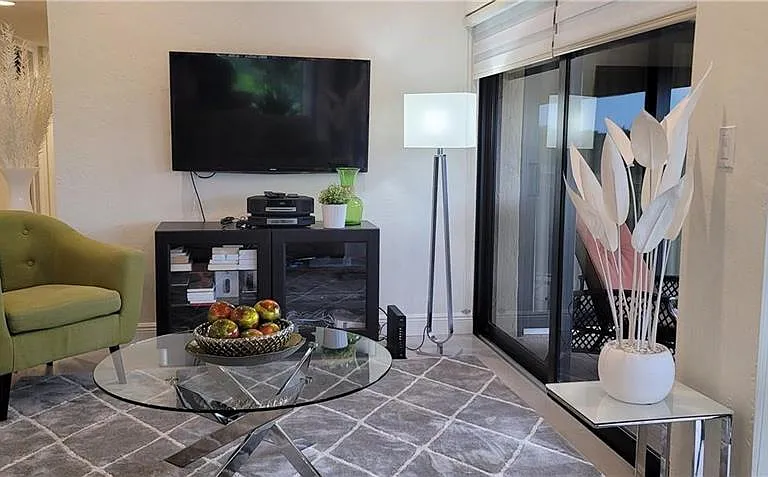 6010 S Falls Circle Dr #423 — Photo 9