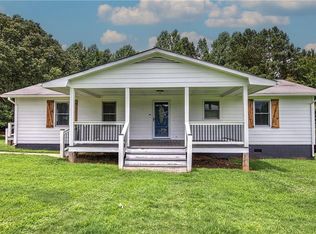 2122 Browntown Rd, Rockmart, GA 30153