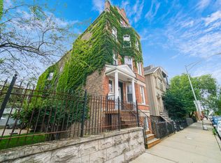 1537 W Augusta Blvd APT 1F, Chicago, IL 60642