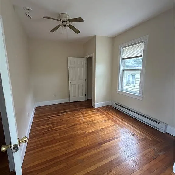 171 Montgomery Ave #2 — Photo 3