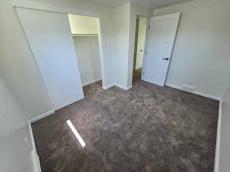 2429 Rose Garden Rd — Photo 14