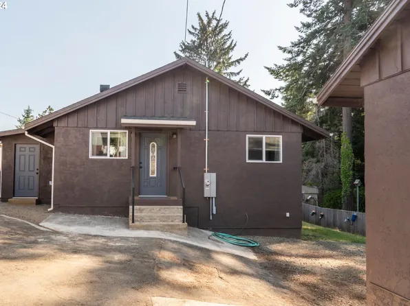 63490 3rd Rd, Coos Bay, OR 97420