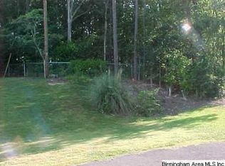 Lara Ln, Anniston, AL 36206