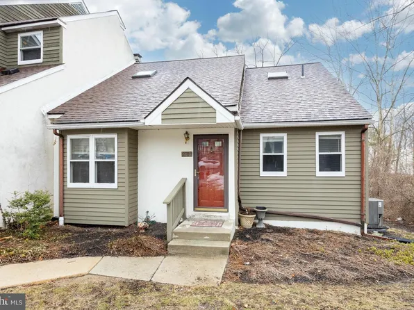 2303 Bridgewater Ct #2303, Chester Springs, PA 19425