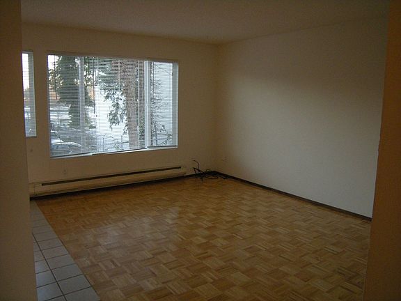 3rd image of 21011 67th Ave W #7
