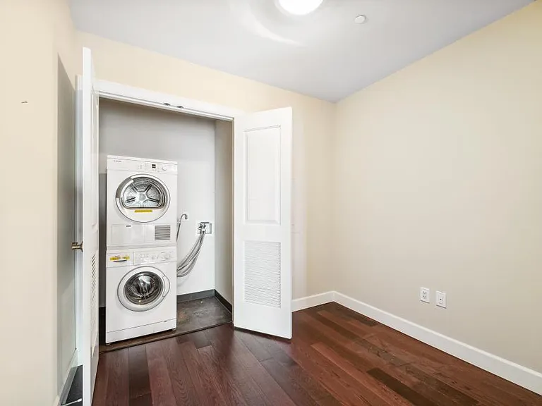 Washer/Dryer