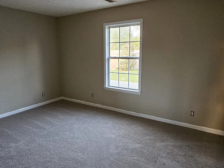 138 Fox Creek Ct — Photo 9