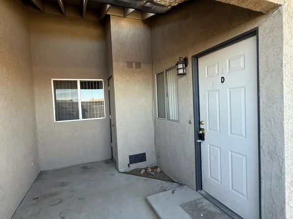 58802 Barron Rd #D, Yucca Valley, CA 92284