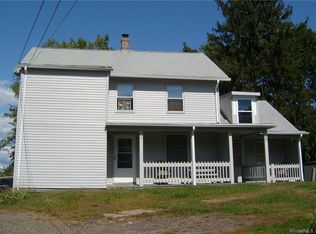 94 Village St, Vernon, CT 06066