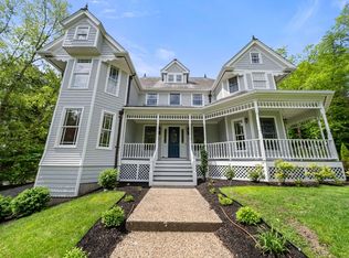 49 Longfellow Rd, Wellesley, MA 02481