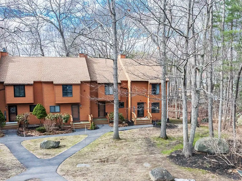 65 Dunvegan Woods
