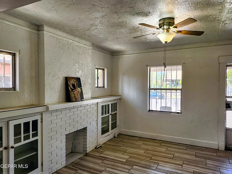 618 N Estrella St — Photo 13