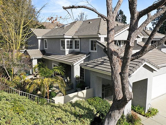 3rd image of 5565 Shadow Canyon Pl