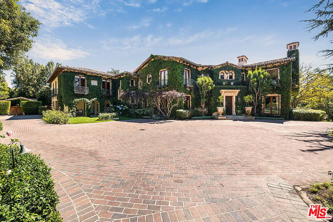 8 bed, 12.0 bath, 16773 sqft, $125,000 — Photo 3
