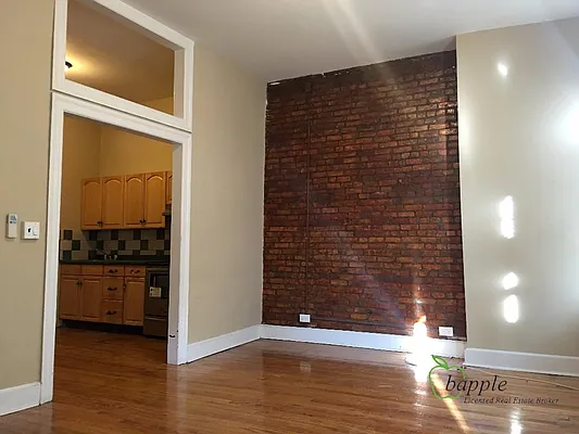 Rented by Bapple | media 9