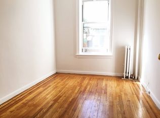 2563 43rd St, Astoria, NY 11103