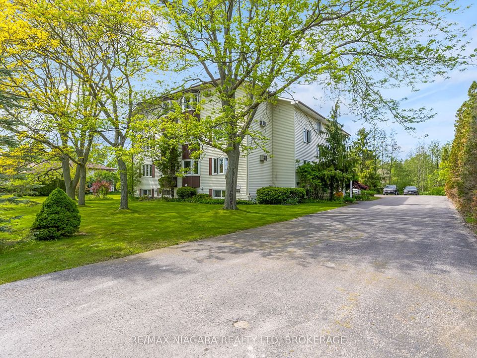 1st image of 833 Foss Rd #2-1