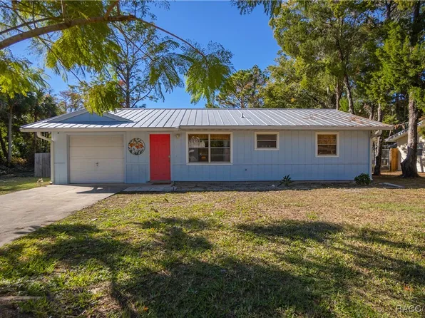 1134 N Fan Palm Point, Crystal River, FL 34429