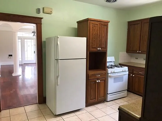 842 Wilson Dr — Photo 6